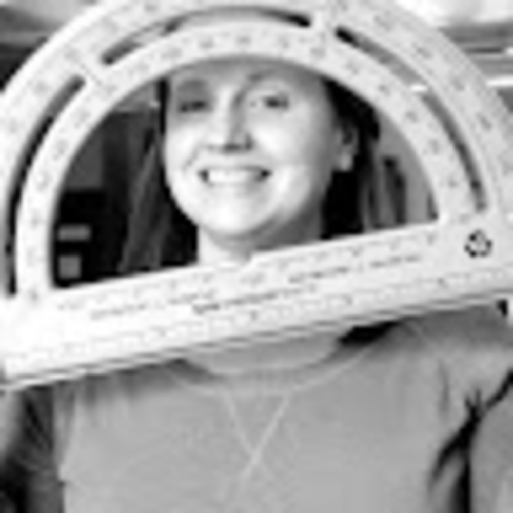 Meet your Posher, Stacy